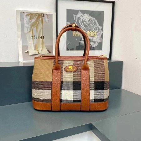 حقيبة بيربري ستاتي